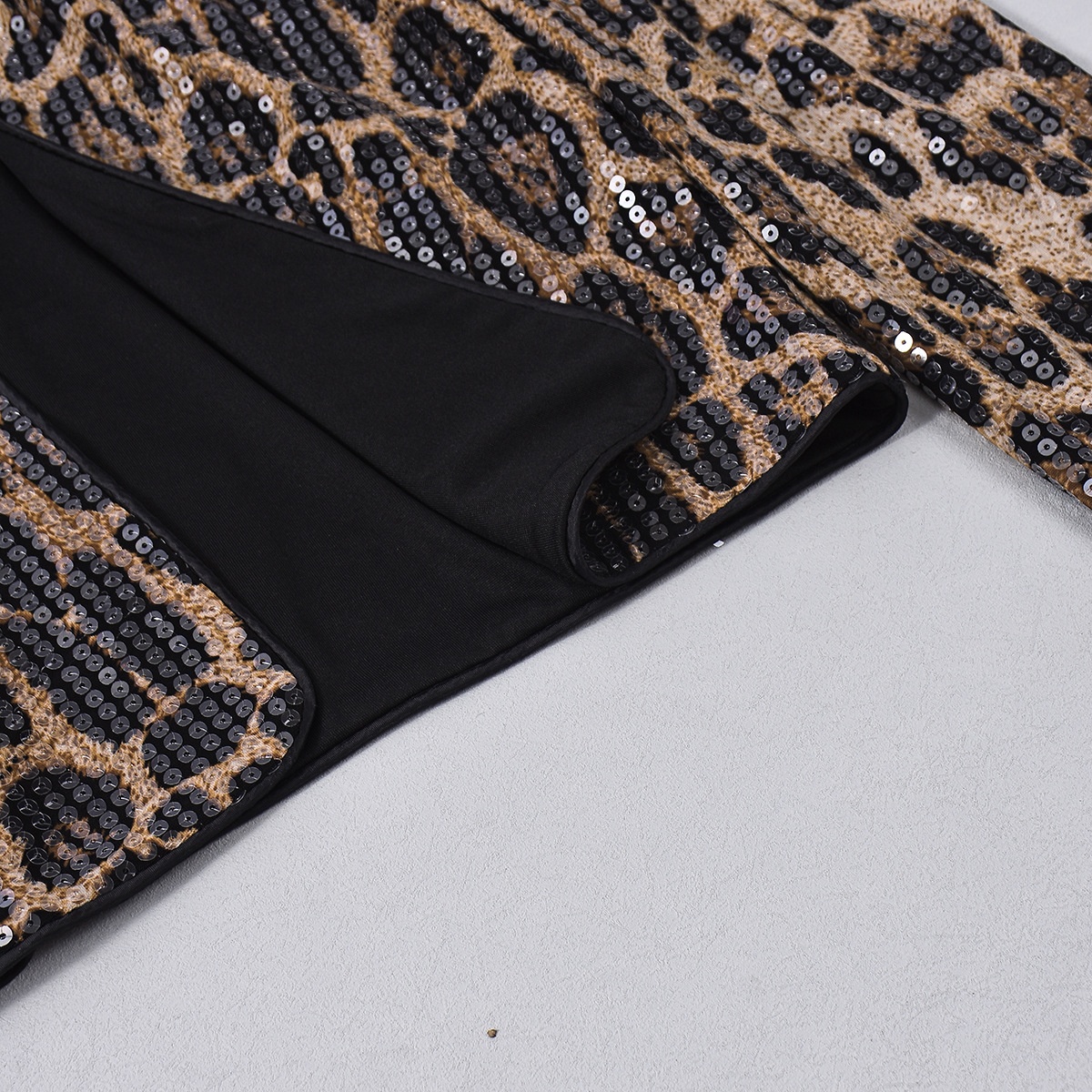 Leopard Print Sequin Blazer For Women Long Sleeve Outerwear_voghion.com