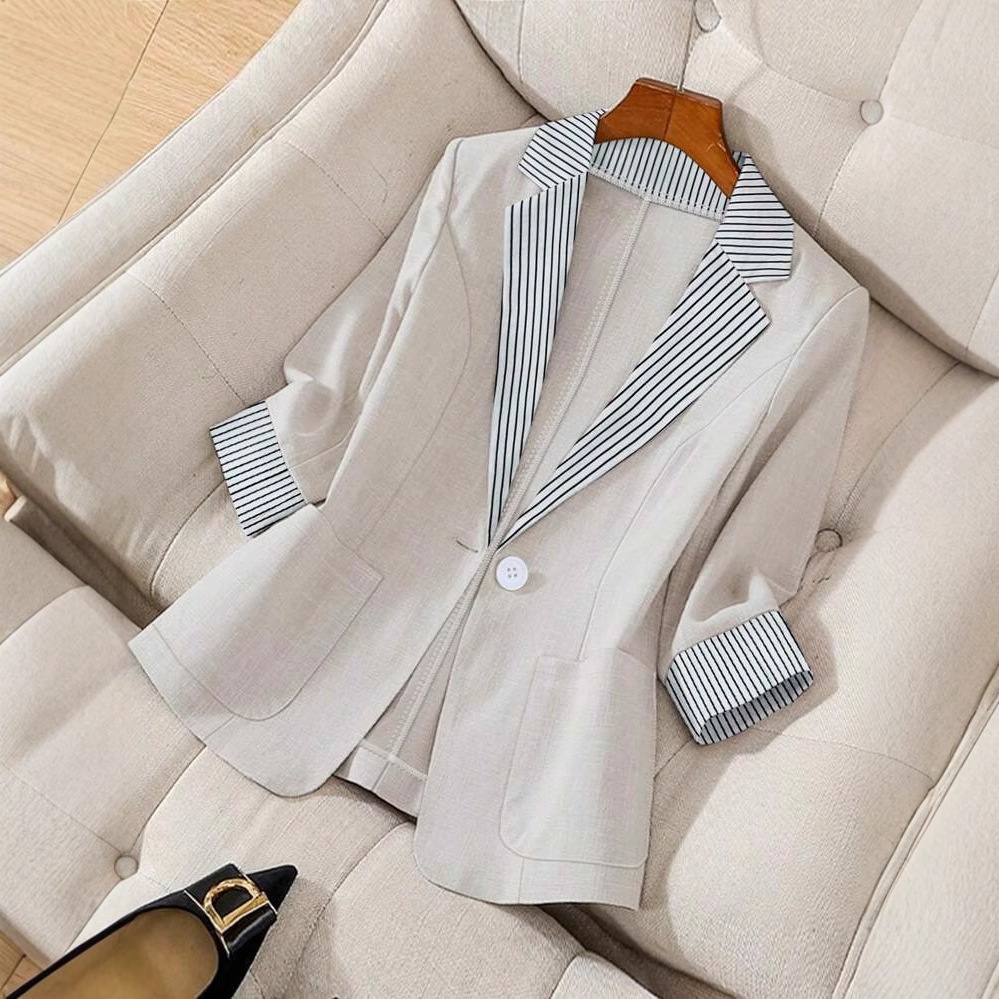 Blazer da donna in stile britannico, modello ampio e snellente, con revers a blocchi di colore, nuovo, stile transfrontaliero europeo e americano, 2025._voghion.com