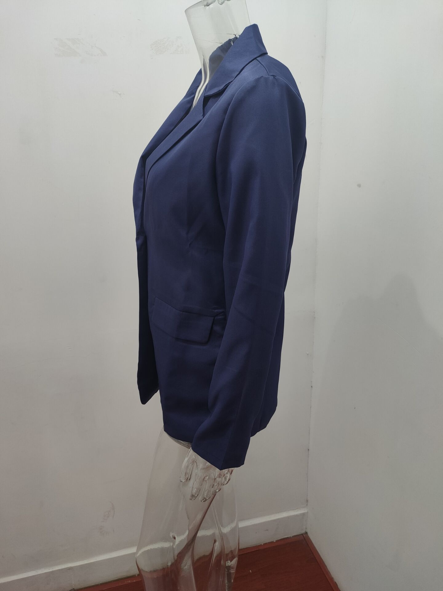 2025 Autumn New Elegant Jacket Wish Women's Long Sleeve Solid Color Suit Collar Single-Breasted Blazer_voghion.com
