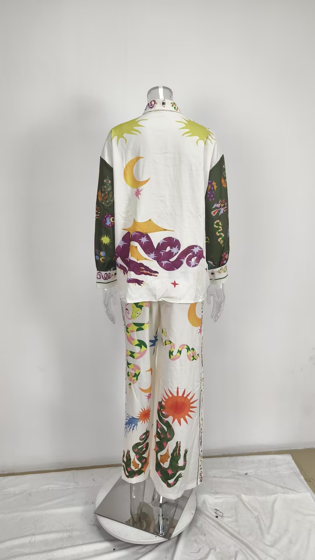 Set elegante camicia e pantaloni a gamba larga donna stampato_voghion.com