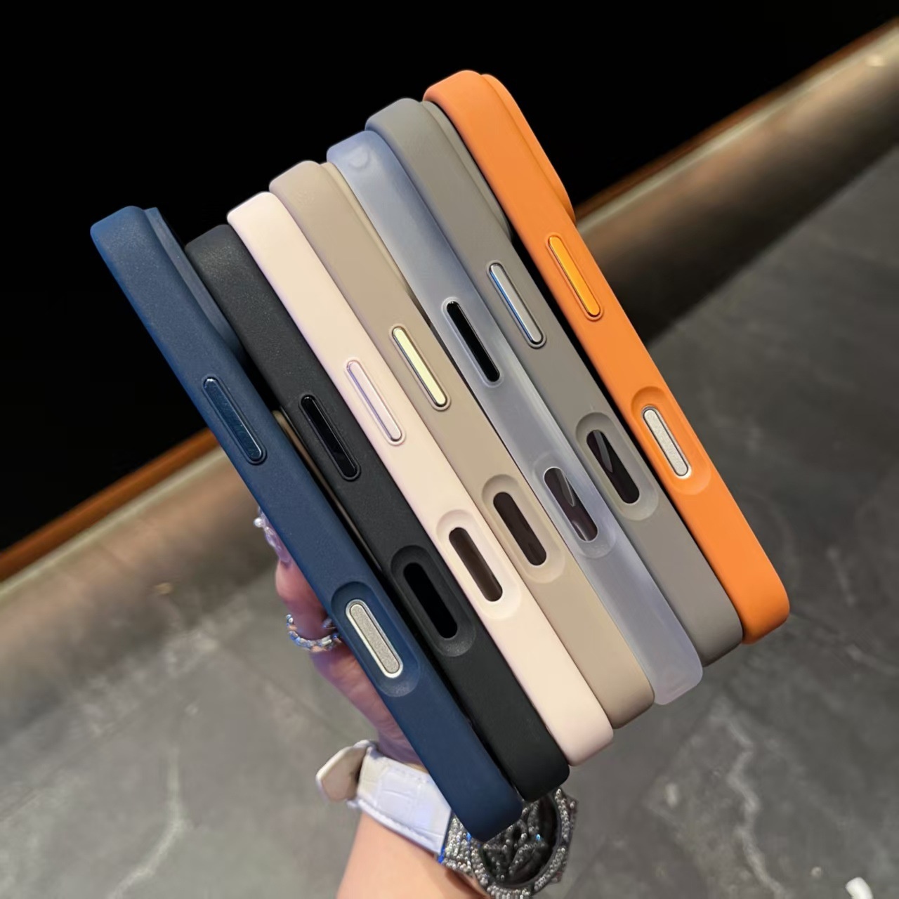 Capa magnética para iphone 17 pro e 17 pro max transparente_voghion.com