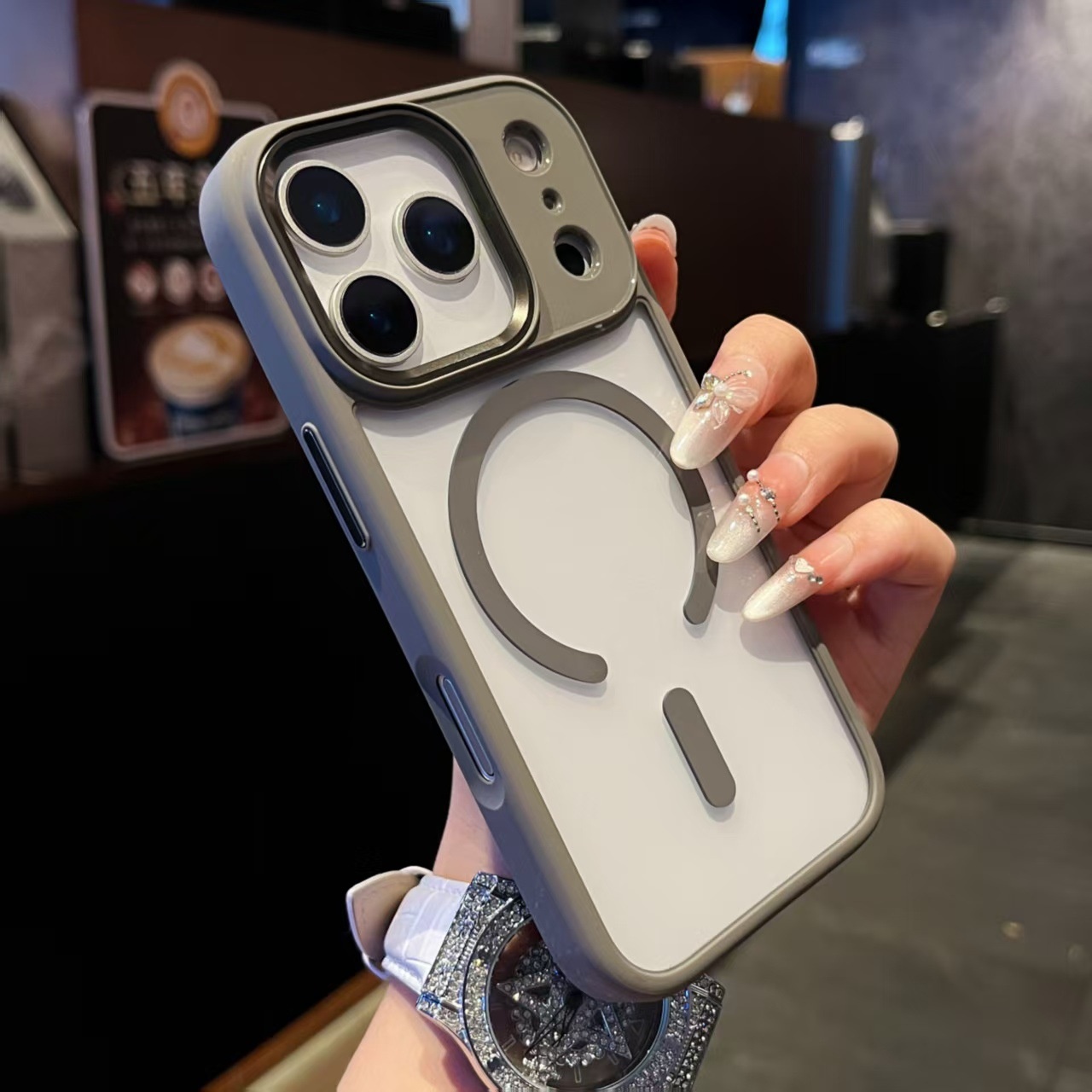 Capa magnética para iphone 17 pro e 17 pro max transparente_voghion.com