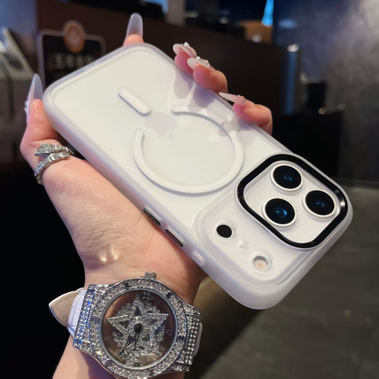 Capa magnética para iphone 17 pro e 17 pro max transparente_voghion.com