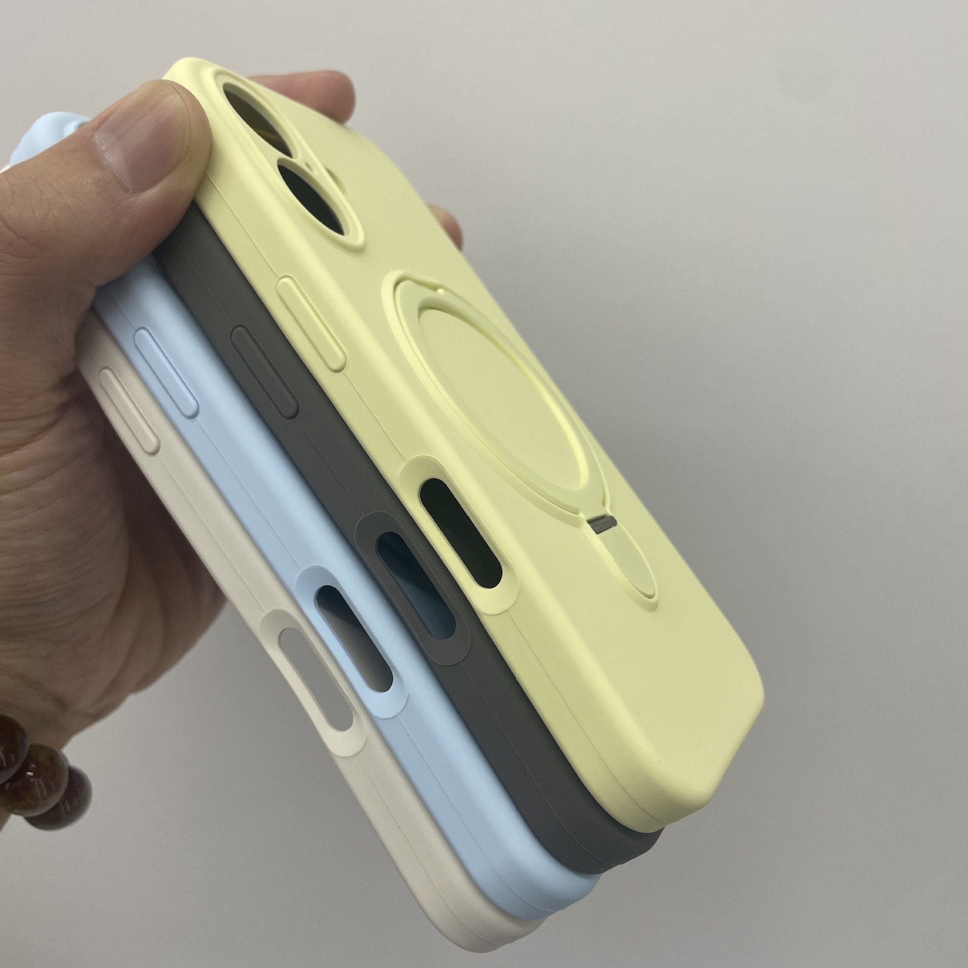 Suitable For IPhone 17 Liquid Silicone Magnetic Stand 16 Pro Max Precision Hole Full Coverage Protective Case_voghion.com