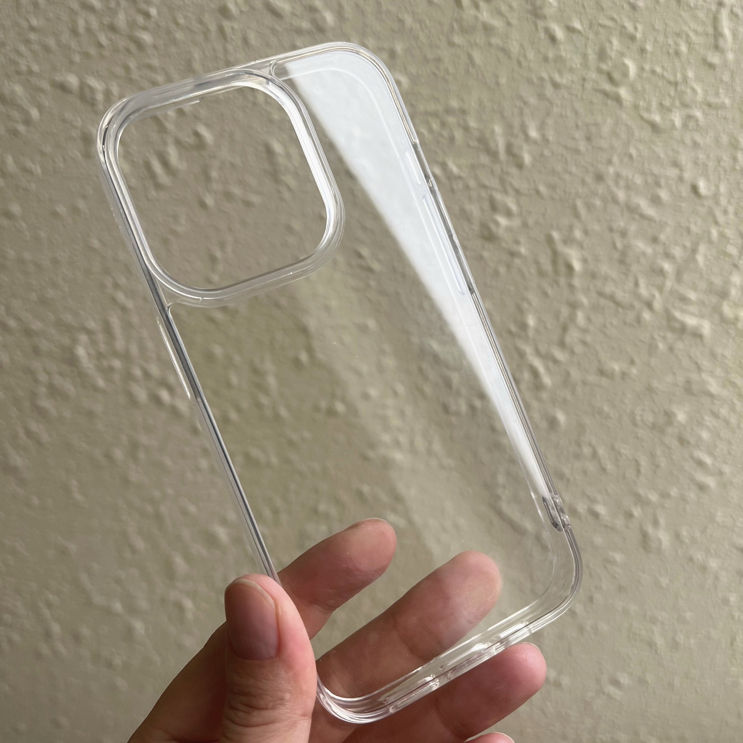 Coque de protection iphone au design macaron cream_voghion.com