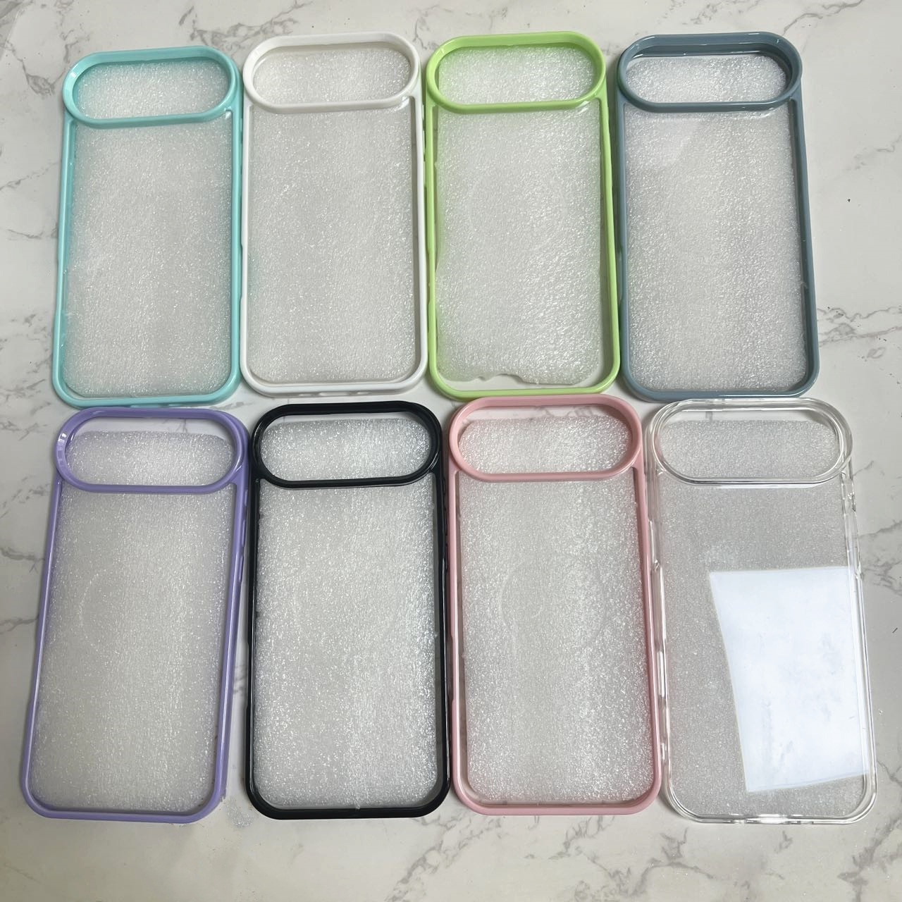 Coque de protection iphone au design macaron cream_voghion.com