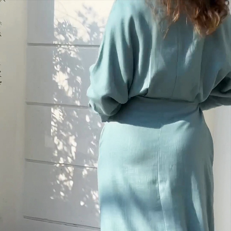 Elegant Women's Dress With Collared Waist-cinching Design_voghion.com