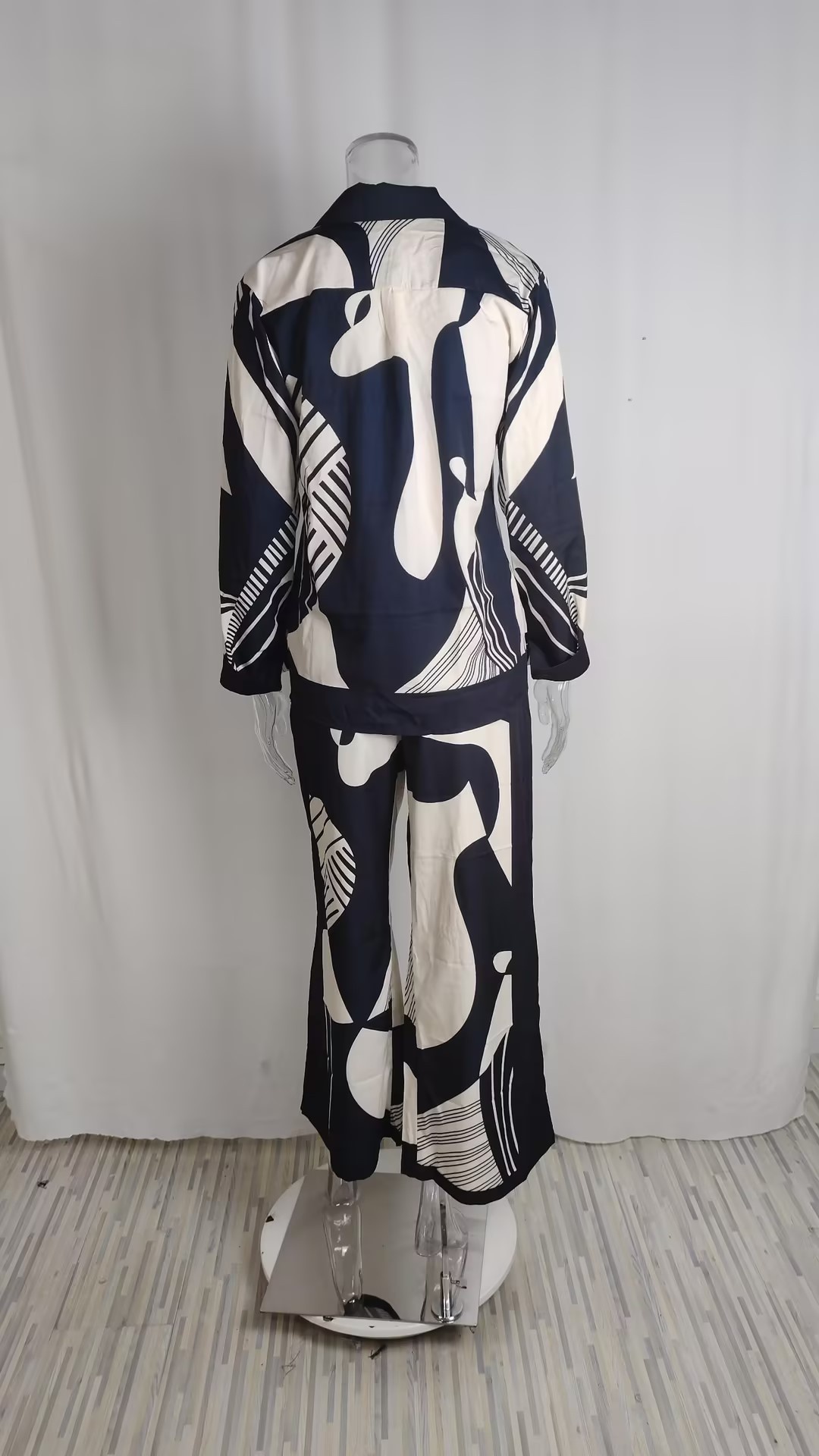 Women's Set Printed Long Cardigan And Straight Pants Set_voghion.com