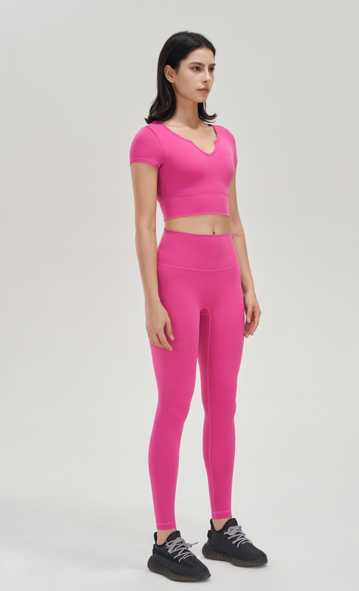 No Embarrassing Lines Double-Sided Brushed Bare Feel Yoga European And American High Waist Peach Lift Sports Fitness_voghion.com