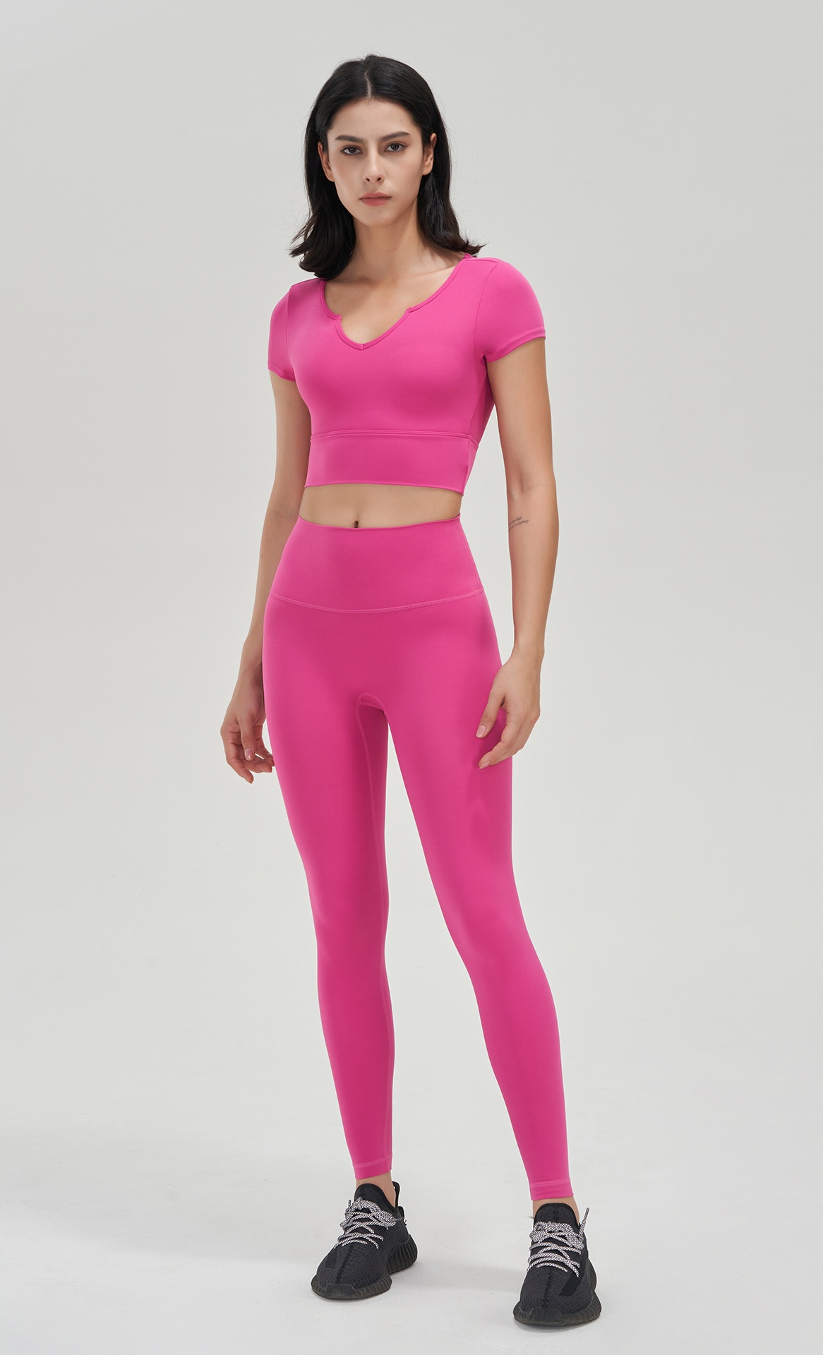 No Embarrassing Lines Double-Sided Brushed Bare Feel Yoga European And American High Waist Peach Lift Sports Fitness_voghion.com