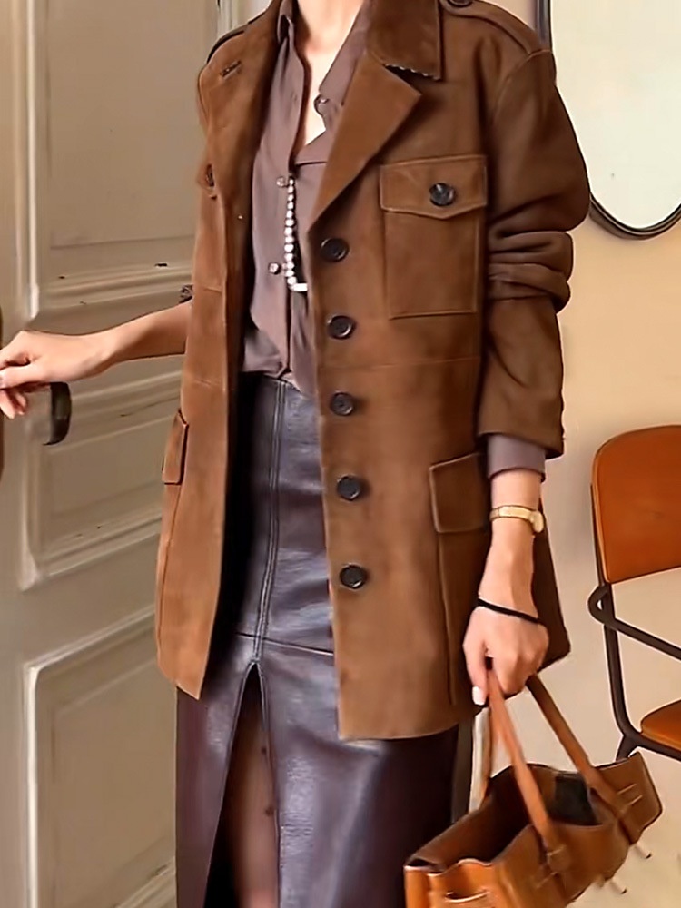 Blazer donna in camoscio marrone stile maillard chic elegante_voghion.com