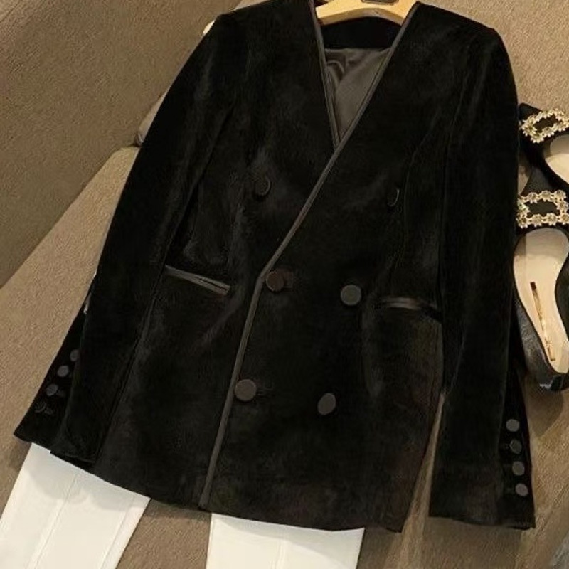 Outlet europeo per il commercio estero, rimanenze di magazzino con etichette rimosse, blazer slim-fit in velluto con scollo a V per donna_voghion.com