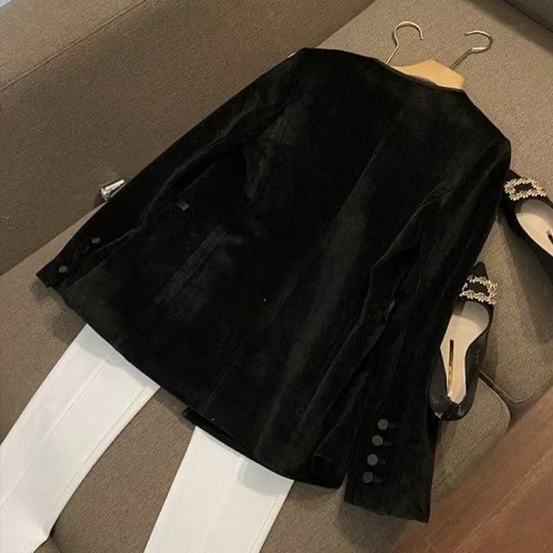 Outlet europeo per il commercio estero, rimanenze di magazzino con etichette rimosse, blazer slim-fit in velluto con scollo a V per donna_voghion.com