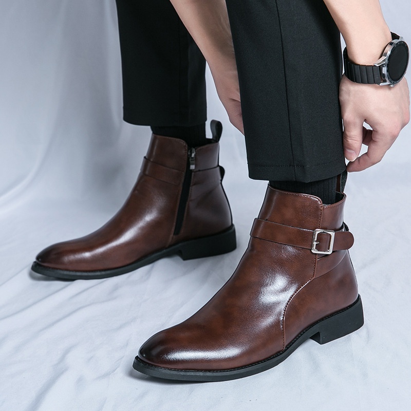 Neue Herbst/Winter-Kollektion 2025: Britische Lackstiefel mit hohem Schaft, Größen 38–47, modische und lässige Lederschuhe_voghion.com
