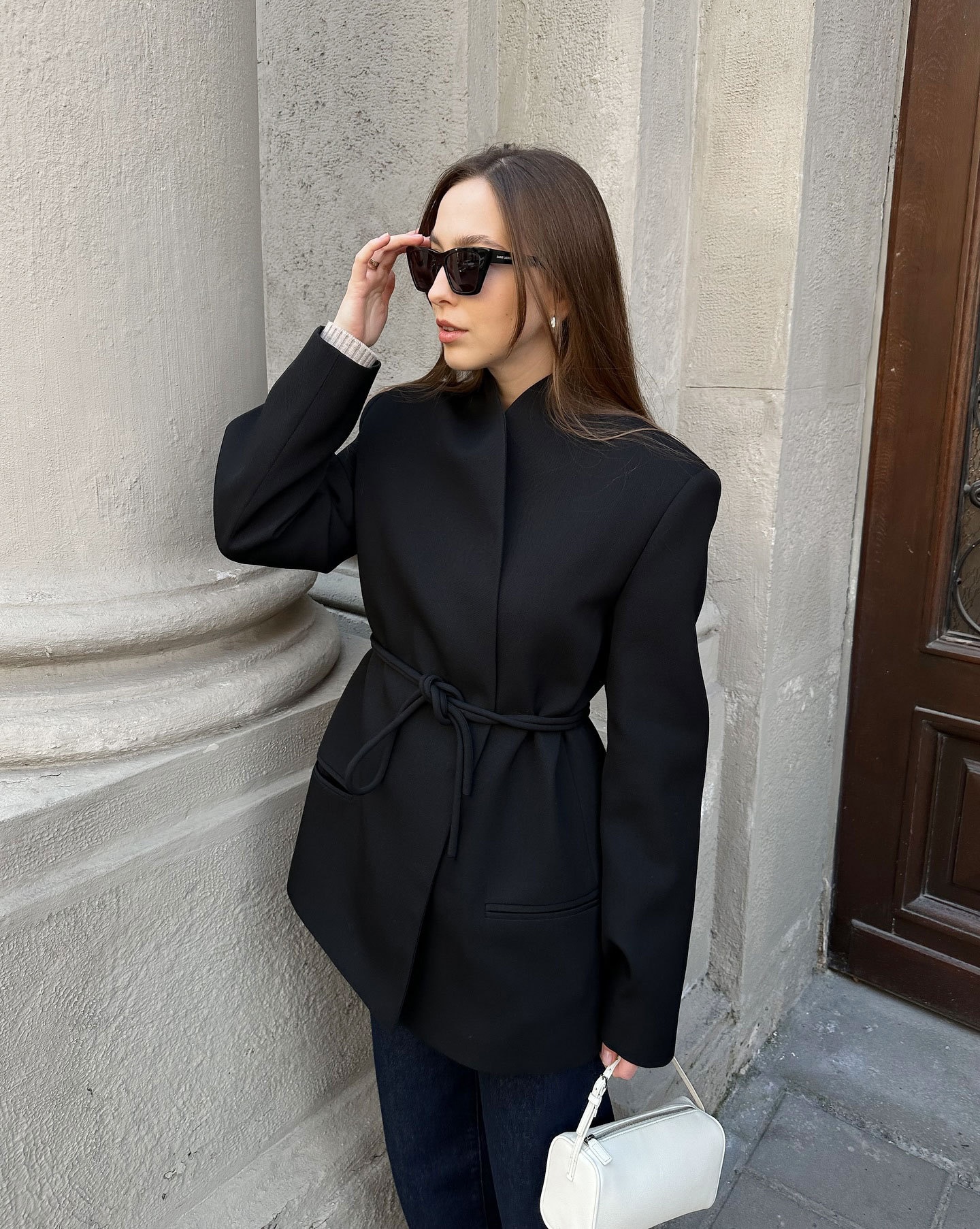 Eleganter Blazer Mit Bindegürtel Für Damen Tailliert Geschnitten_voghion.com