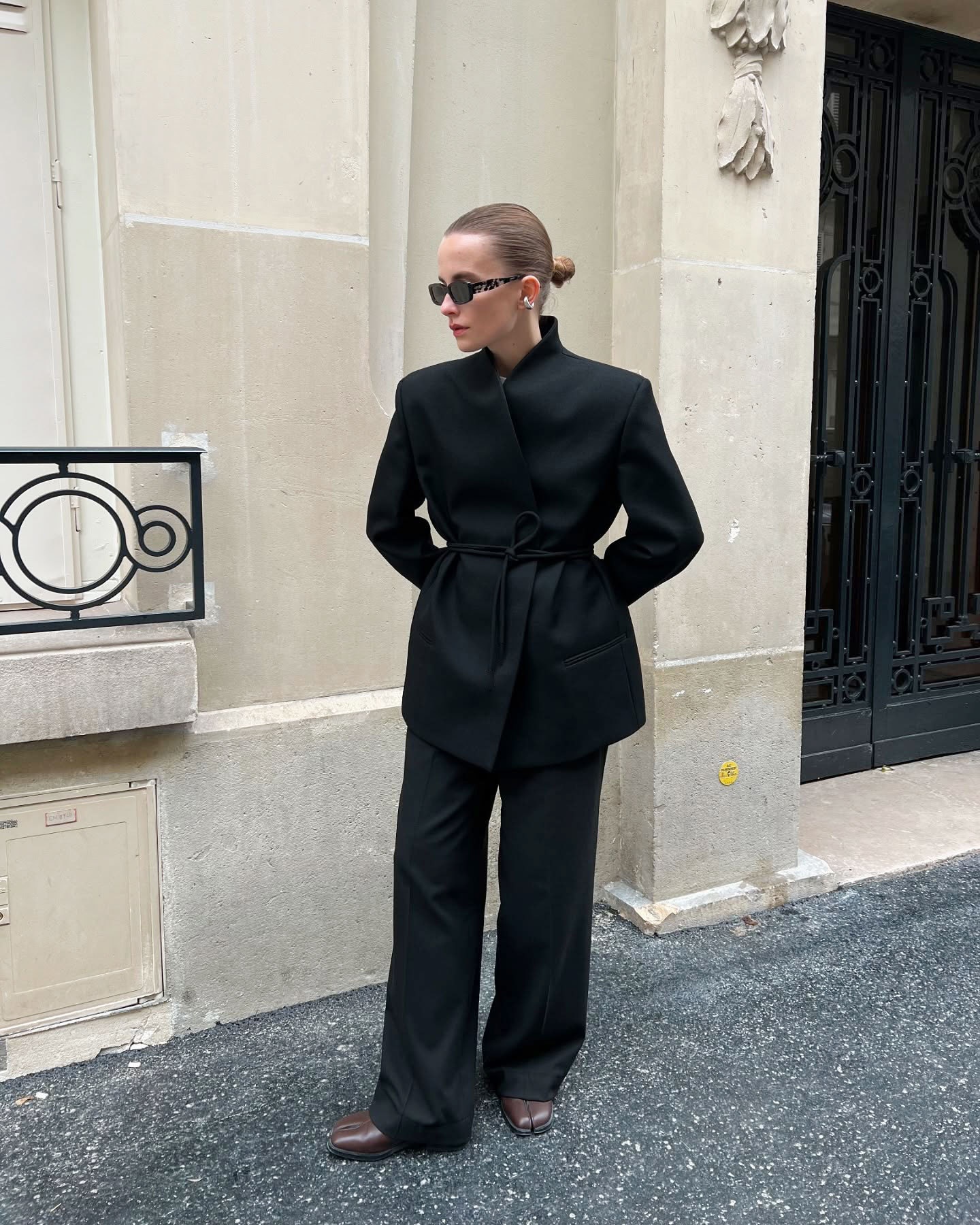 Eleganter Blazer Mit Bindegürtel Für Damen Tailliert Geschnitten_voghion.com
