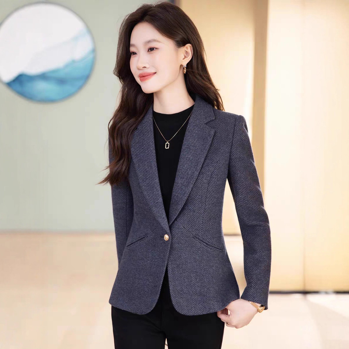 Blazer corto marrone in lana da donna, nuovo modello invernale 2025, giacca elegante e aderente, spessa e spessa._voghion.com