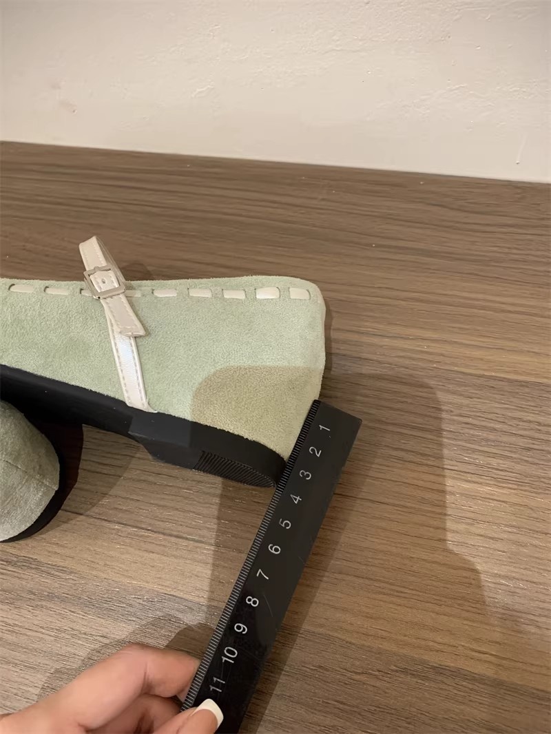 Mary Jane Dance Shoes In Sheepskin With Height Increase_voghion.com