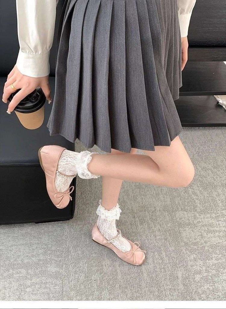 Satin Rhinestone Bow Ballet Dance Shoes With Height Increase_voghion.com