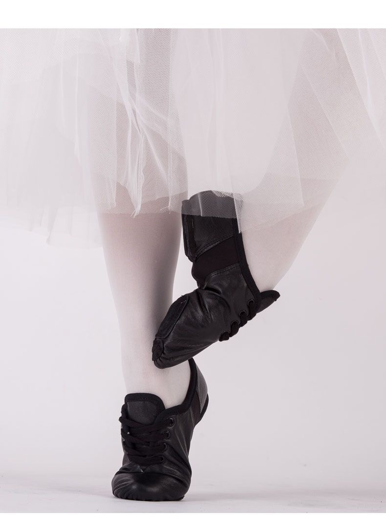 Dance Shoes Red Leather Jazz Shoes For Ethnic Dance Practice_voghion.com