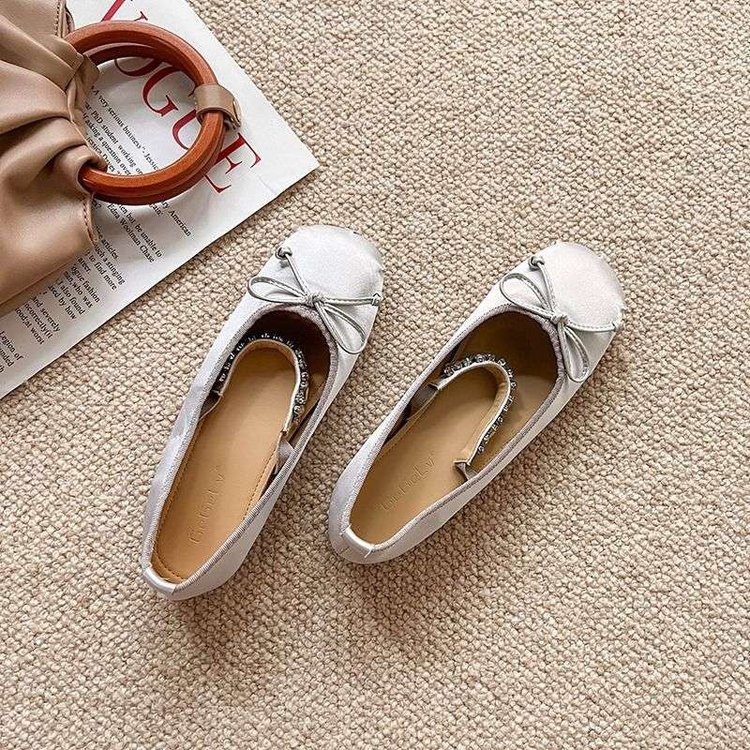Satin Rhinestone Bow Ballet Dance Shoes With Height Increase_voghion.com