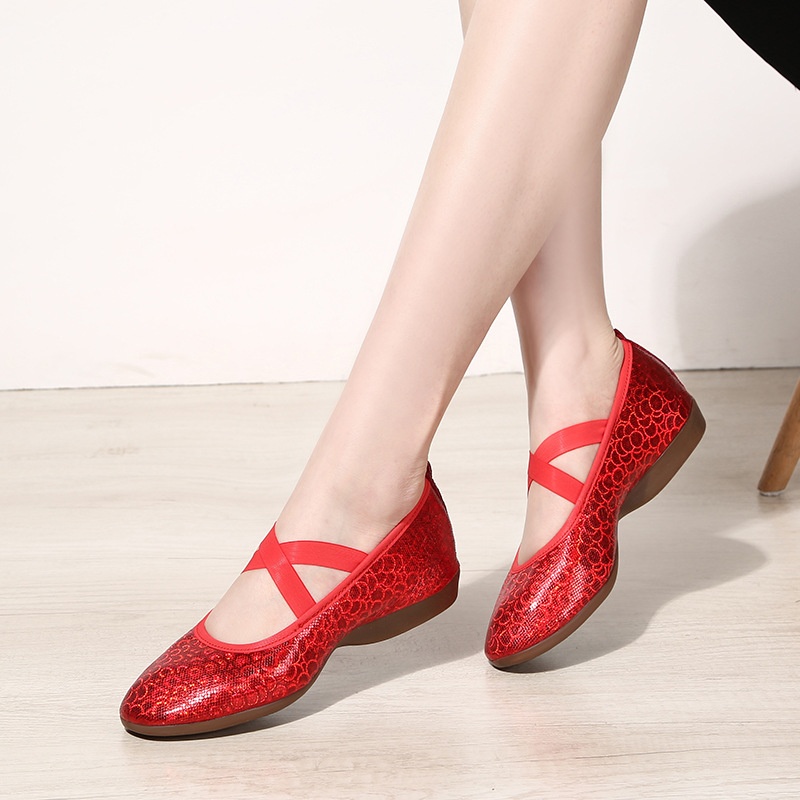 Quadratische Tanzschuhe für Damen, Leder, weiche Sohle, Stoff, für Erwachsene, Ganzjahres-Performance-Tanzschuhe, rot, niedriger Absatz, bequem_voghion.com