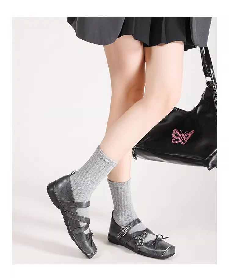 Women's Retro Ballet Dance Shoes With Bow And Square Toe_voghion.com