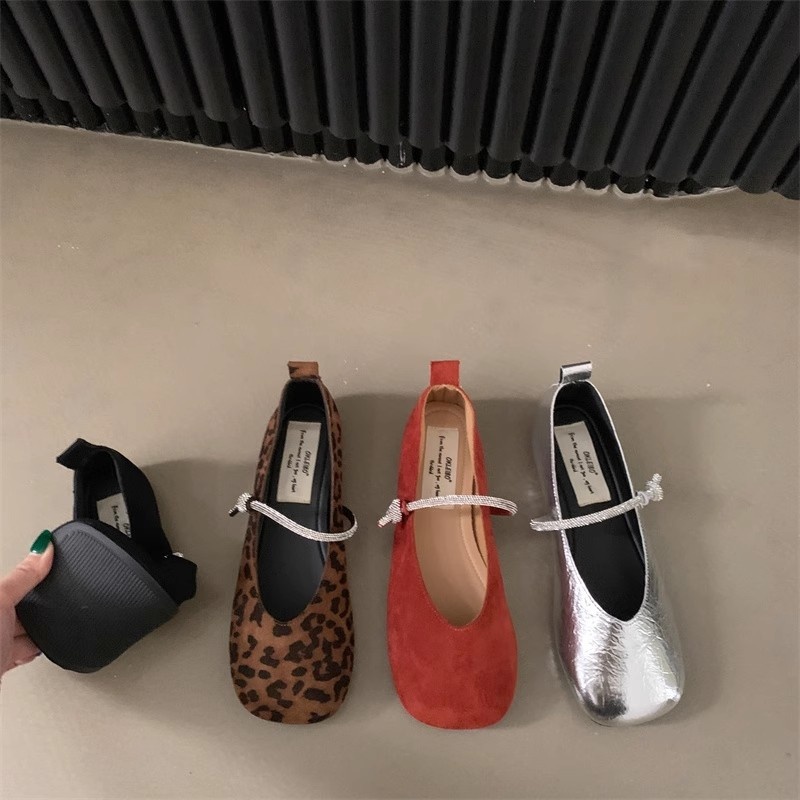 Scarpe da ballo basse retro rosse stile fiaba per donna_voghion.com
