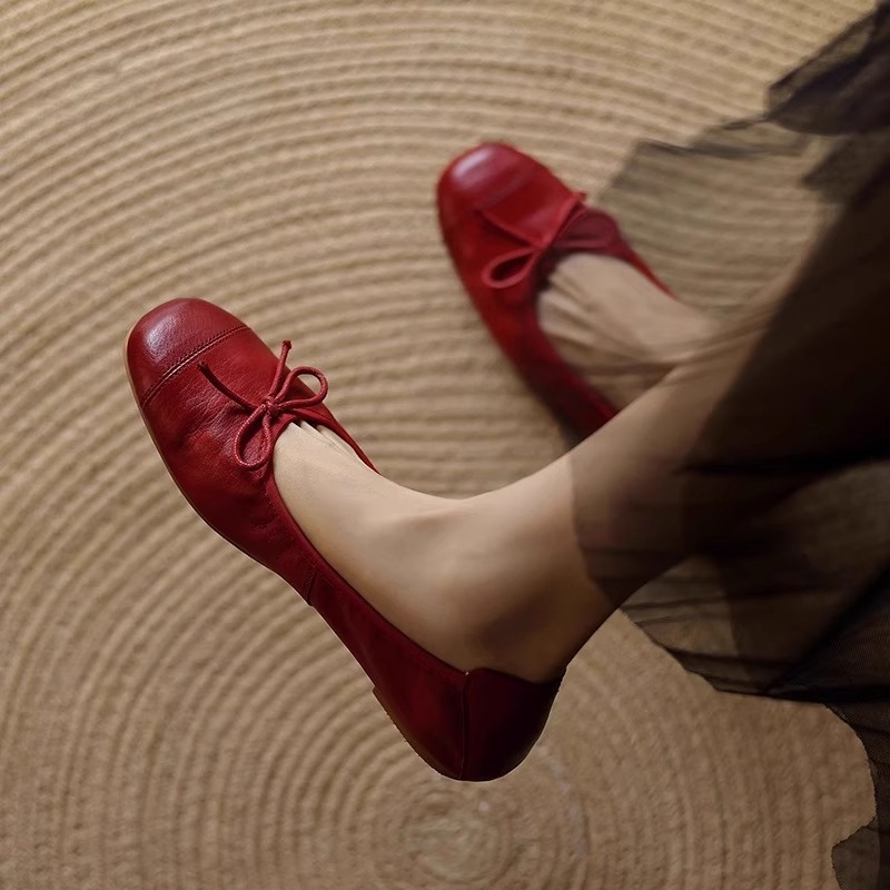 Buty do tańca w stylu francuskim, skórzane, płaskie, baletki dla kobiet, 2025, nowe, wiosna i jesień, okrągłe, z okrągłym noskiem, z nadrukiem, babcine_voghion.com