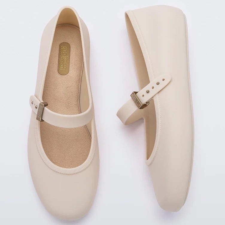 Dance Shoes 2026 New Melissa Women's Shoes: Retro Soft Sole Round Toe Fashionable Shallow Flat Strap Evening Shoes_voghion.com