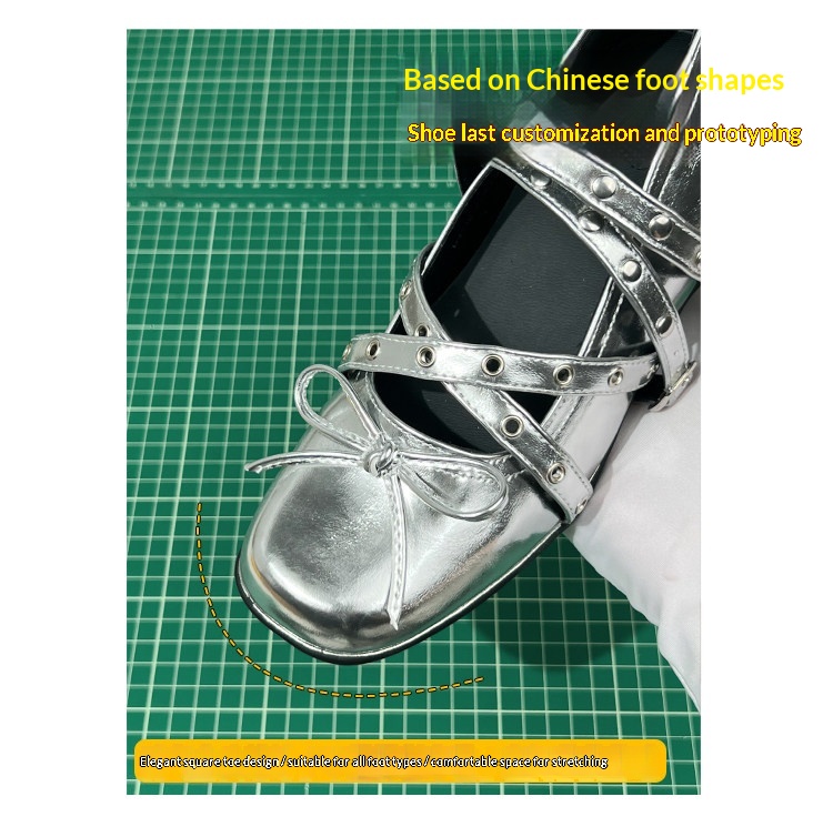 Genuine Leather Women's Silver Ballet Dance Shoes With Bowknot_voghion.com