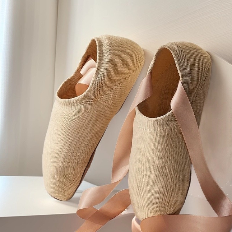 Hochwertige, grenzüberschreitende Tanzschuhe für Damen, Kinder und Erwachsene, Flyknit-Spitzentanzschuhe, atmungsaktive Strickschuhe zum Schnüren_voghion.com