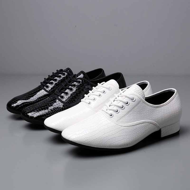 Dance Shoes New Men's White Stone Pattern Women's Soft Sole Square Dance Shoes_voghion.com