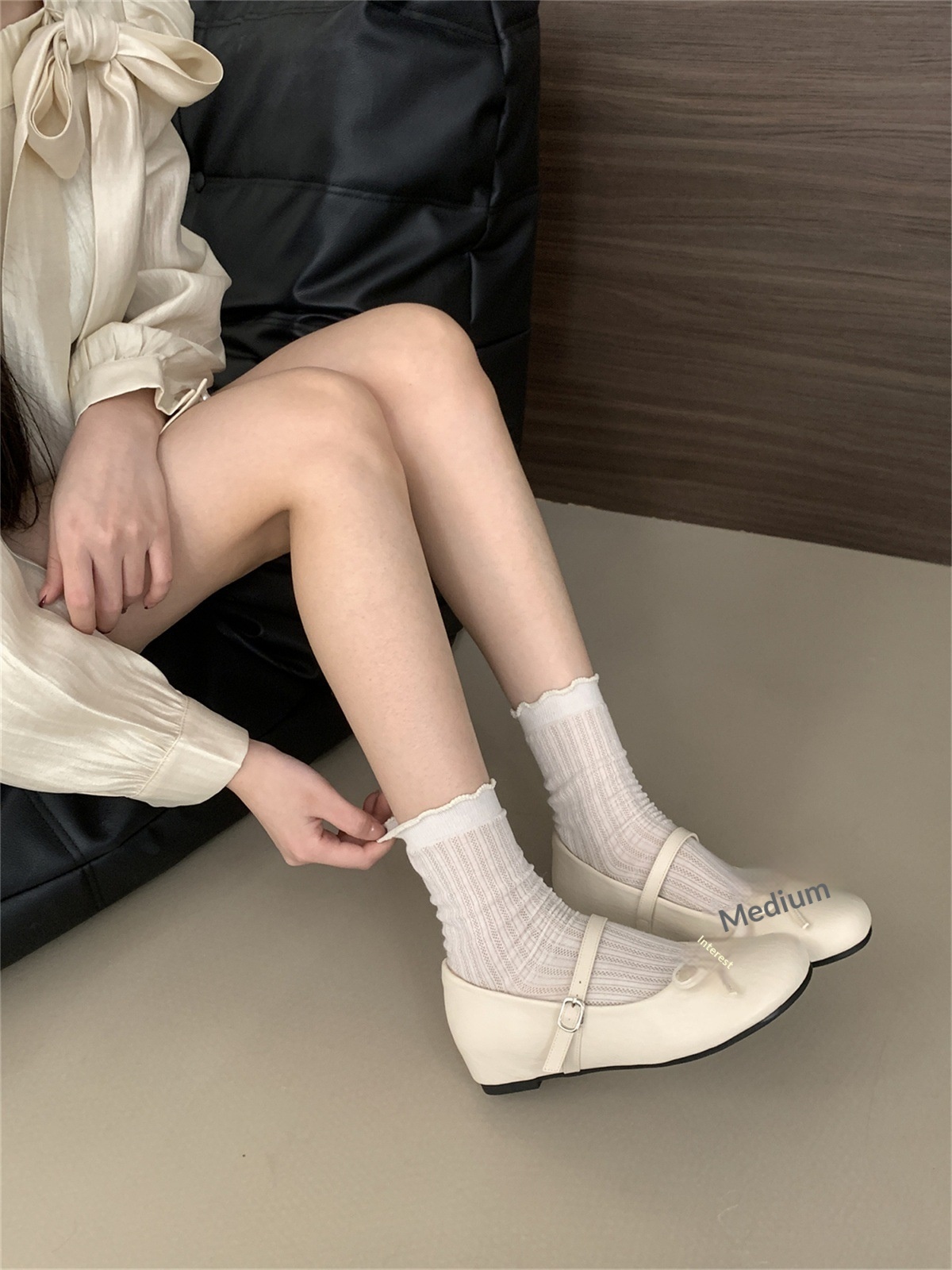 Ballerines de danse mary jane argentées avec talon compensé_voghion.com