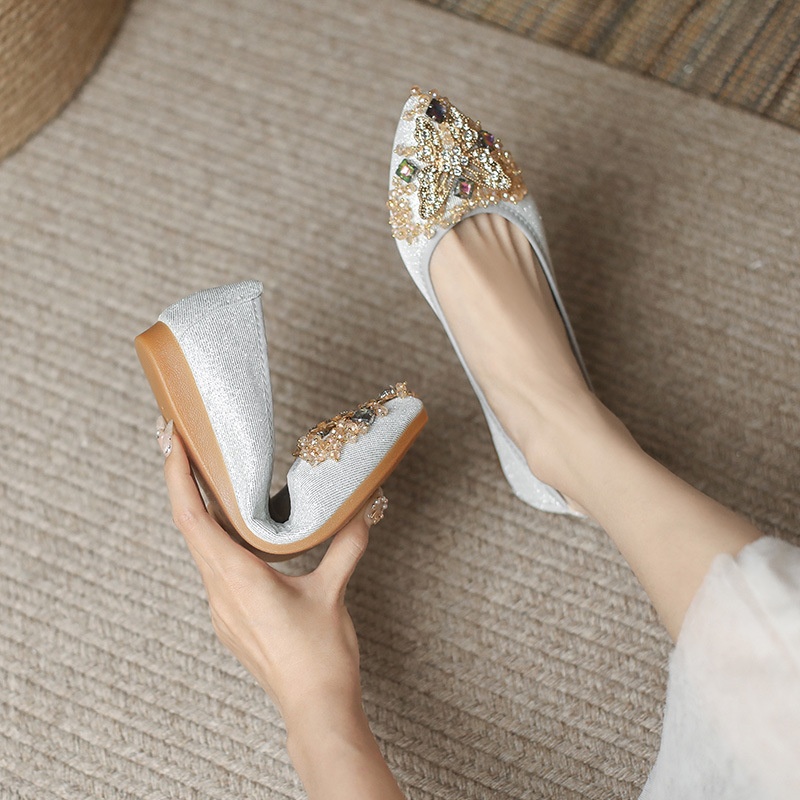 Dance Shoes Pointed Toe Loafers For Women 2022 Spring/Autumn Korean Style Soft Leather Flat Gentle Shallow Slip-On Shoes With Metal_voghion.com