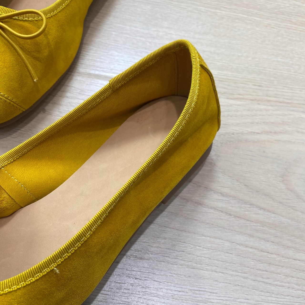 Chaussures de danse ballerines à nœud avec semelle souple_voghion.com