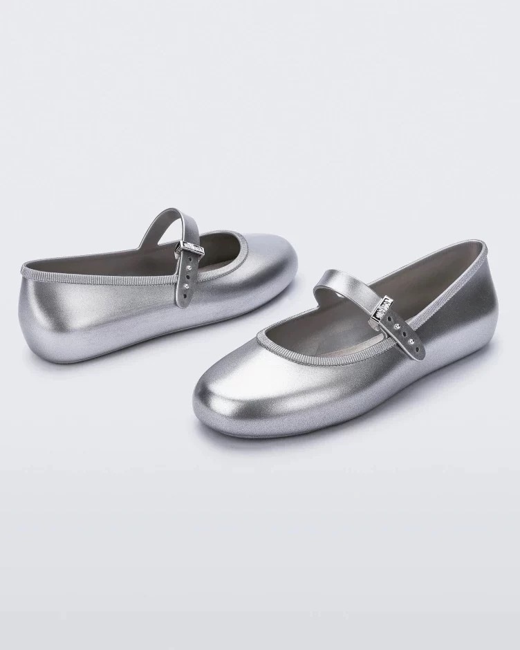Retro Women's Dance Shoes With Soft Sole And Round Toe Flat_voghion.com