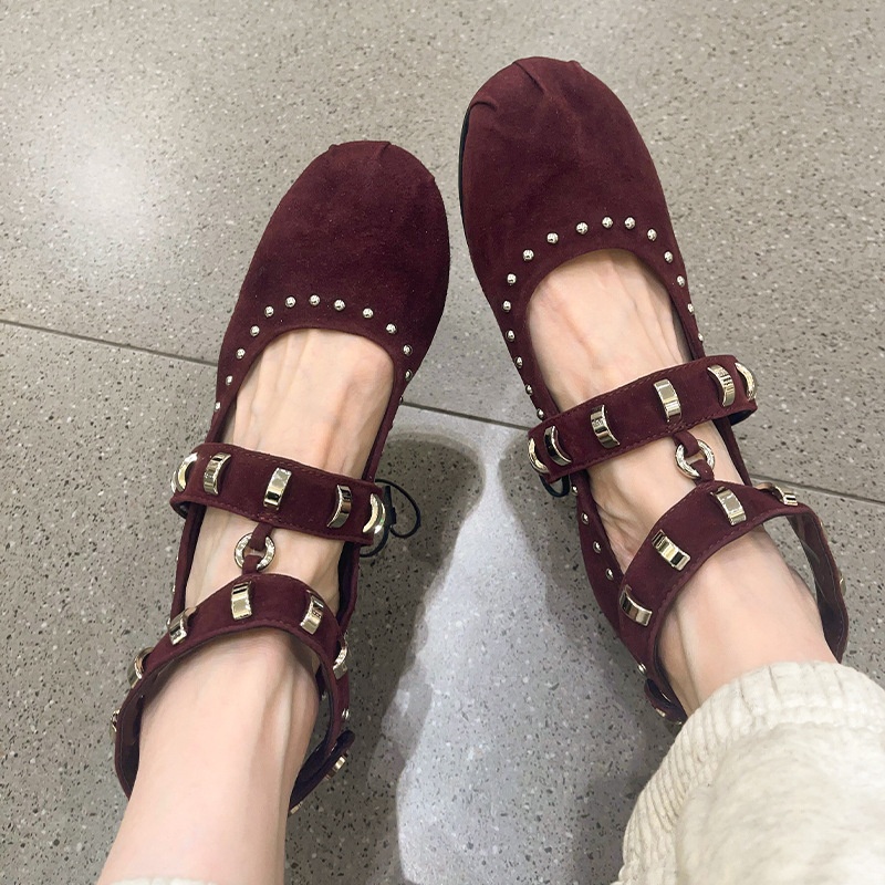 Red Ballet Dance Shoes With Cross Rivets And Round Toe Flat Style_voghion.com