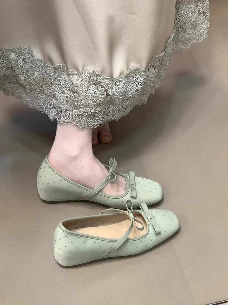 Elegant Women’s Mary Jane Dance Shoes With Bow And Square Toe_voghion.com