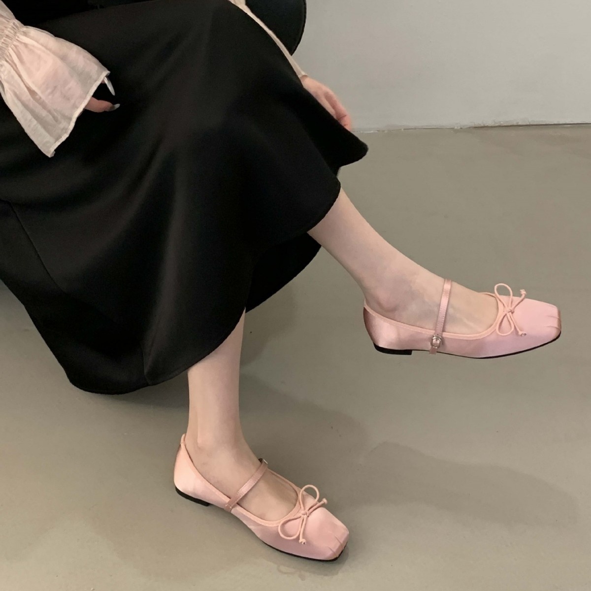 Dance Shoes French Flat With Dress Fairy Style Satin Square Toe Ballet Flats One Strap Simple Versatile Apricot Color Women's Shoes_voghion.com