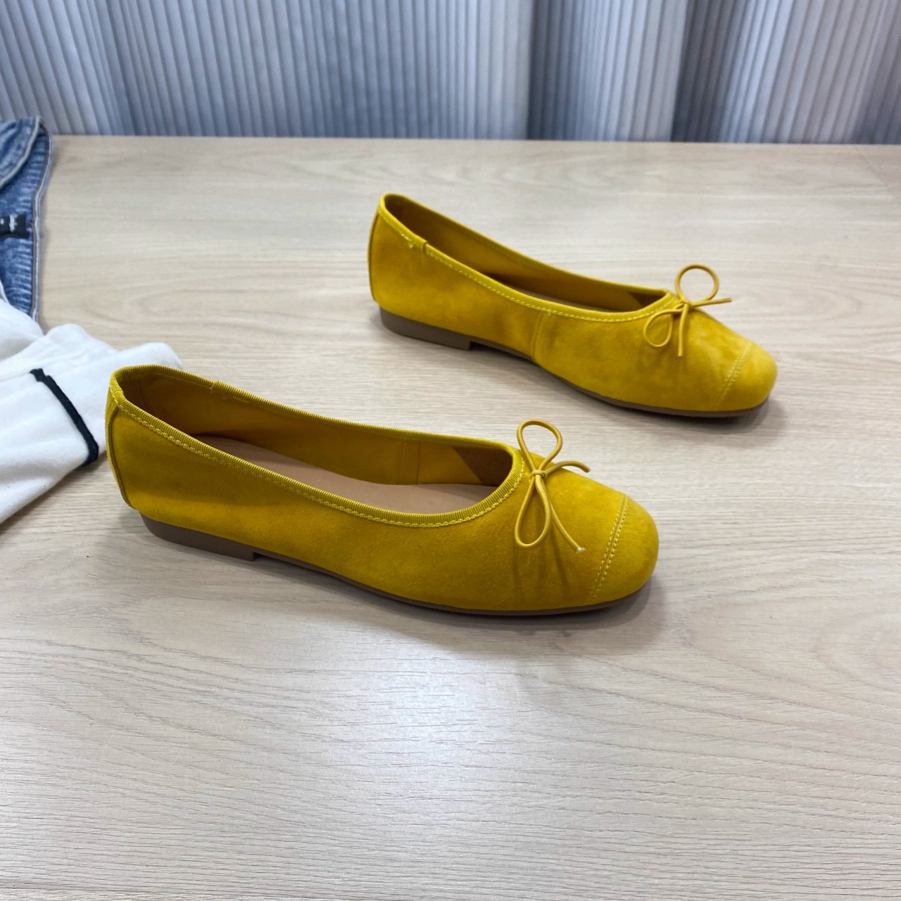 Chaussures de danse ballerines à nœud avec semelle souple_voghion.com