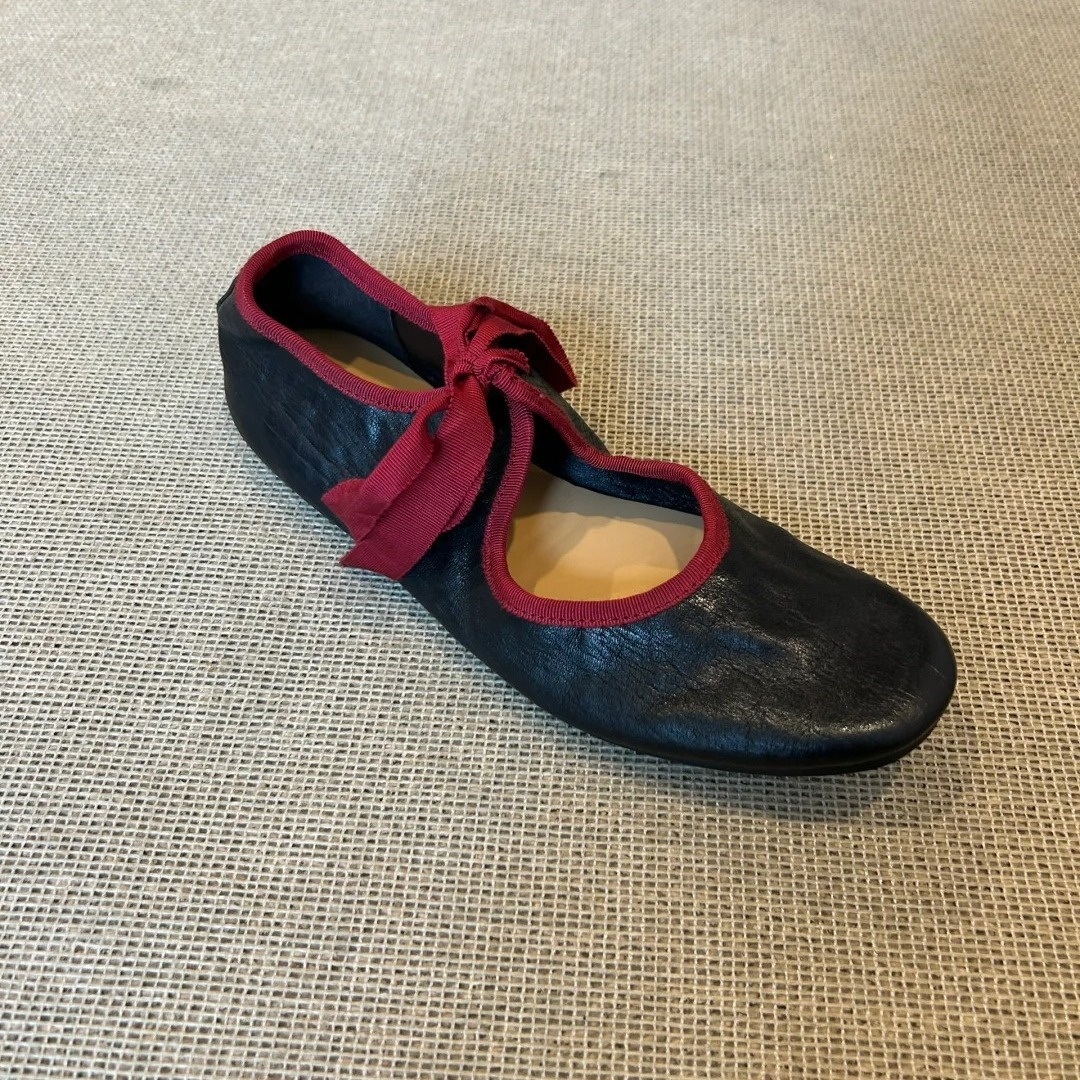 Dance Shoes Sheepskin Retro Lace-Up Flat French Ballet Leather Soft Sole Bowknot Mary Jane Shoes For Dresses_voghion.com