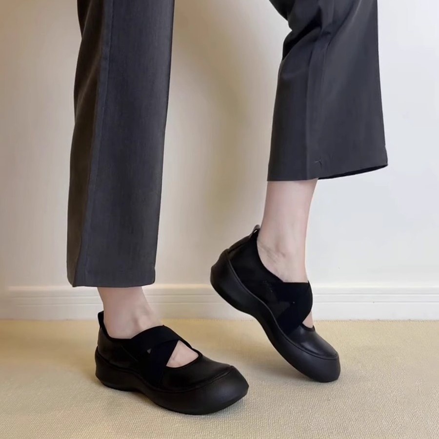 Dance Shoes Soft Version~Thick-soled Sports Cross-strap Mary Jane Leather Shoes, Round-toe Ballet Flats, Women's Shallow Retro_voghion.com