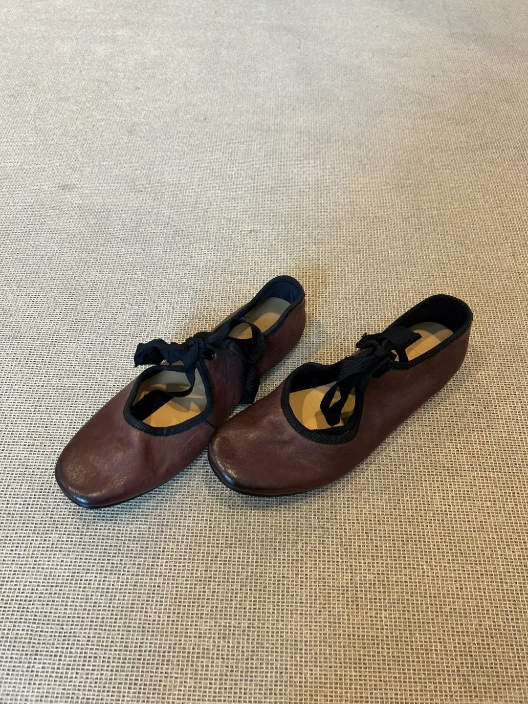 Dansesko til damer retro i fåreskind med snørebånd_voghion.com