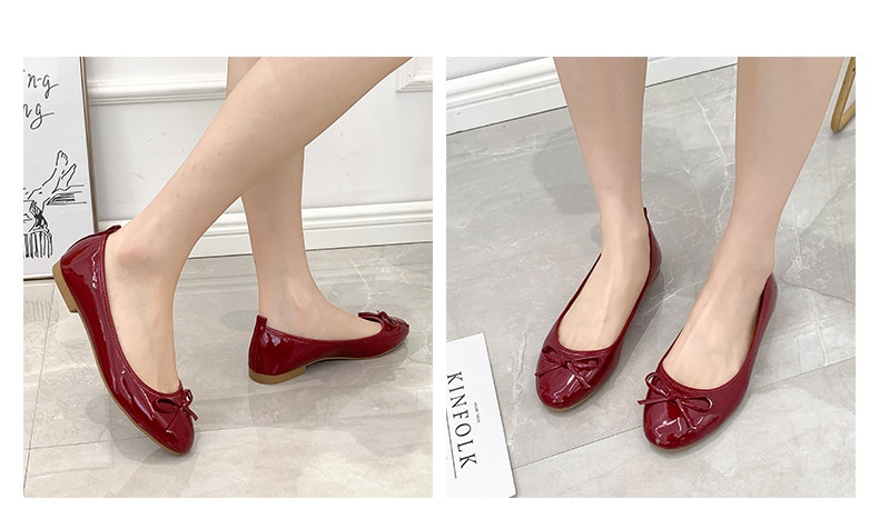 Chaussures de danse ballet en cuir verni avec semelle souple_voghion.com