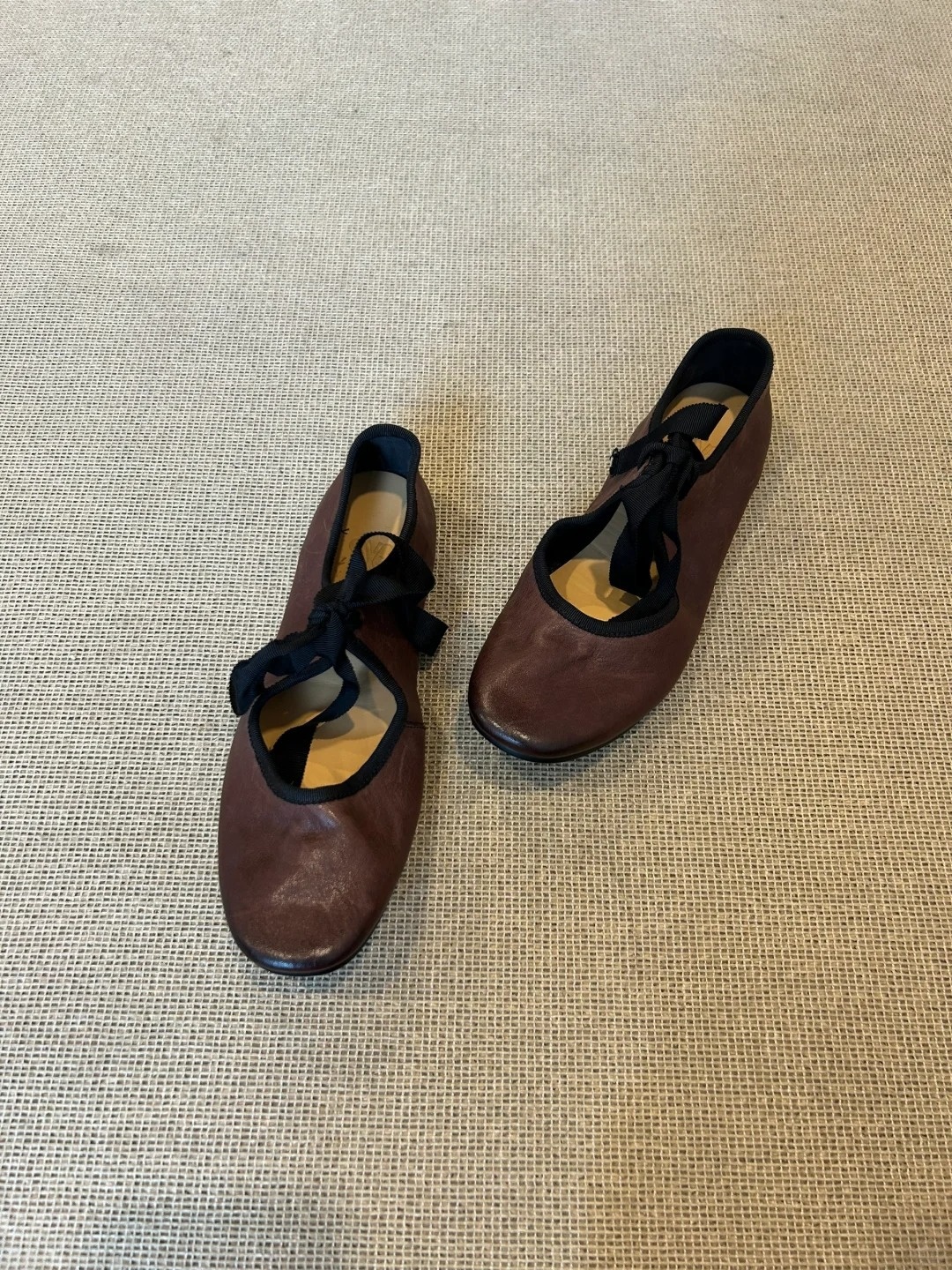Dansesko til damer retro i fåreskind med snørebånd_voghion.com
