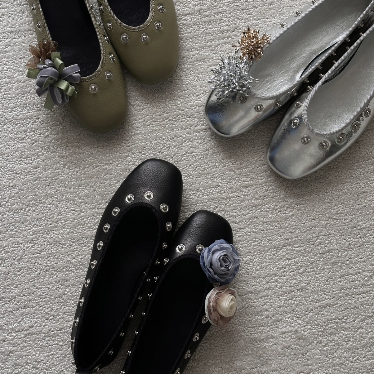 Dance Shoes New Product! Niche Design Round-toe Studded Shallow Single For Women, 2025 Spring-summer New Casual Flat Ballet Shoes_voghion.com
