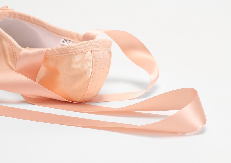 Flickor balettskor i satin med snörning pointe_voghion.com