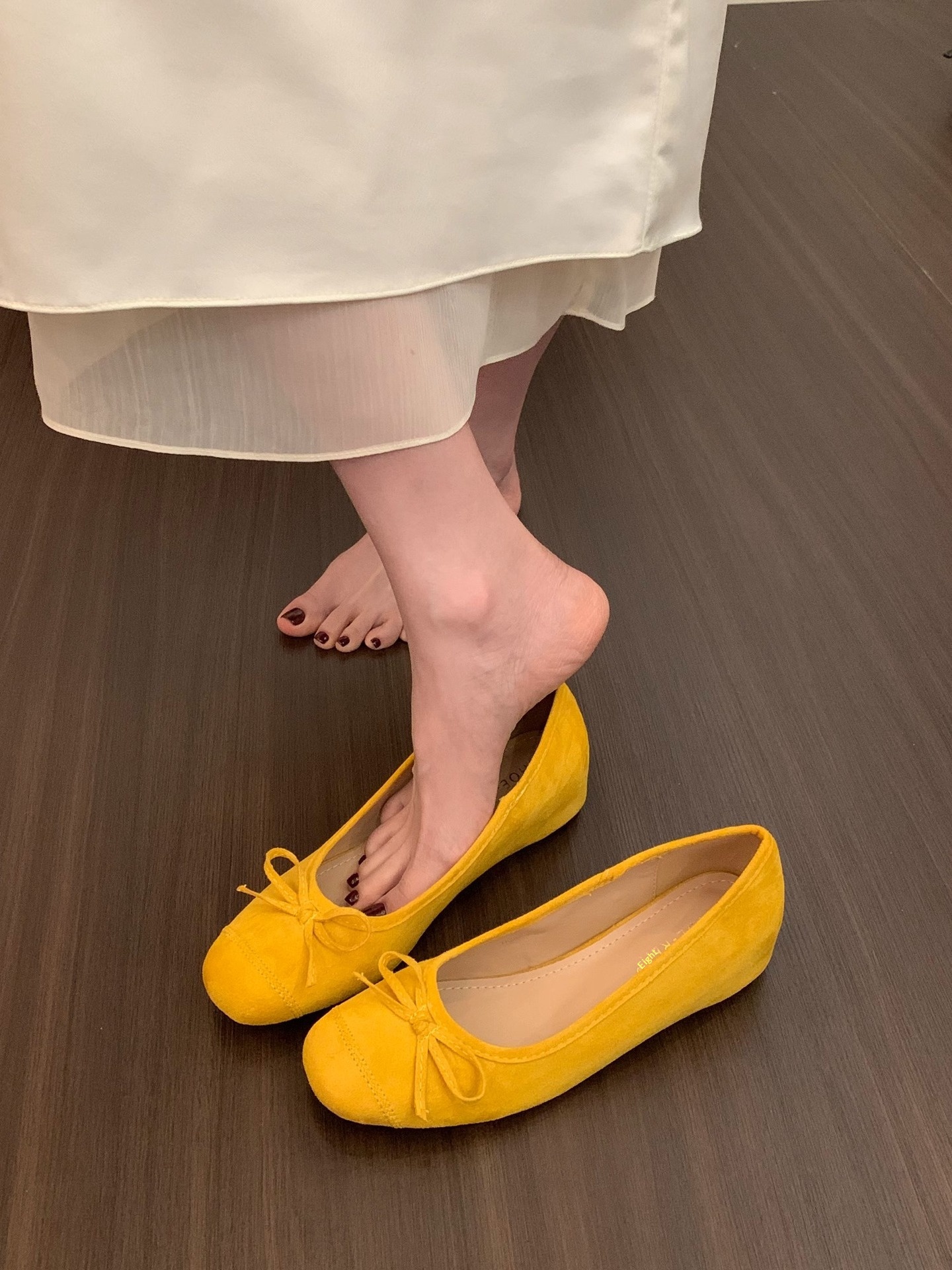 Women's Suede Ballet Dance Shoes With Bowknot And Round Toe_voghion.com