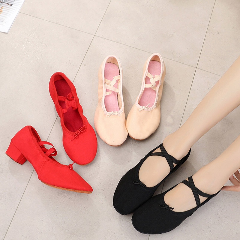 Women's Canvas Dance Shoes With Heel For Ballet And Ethnic Practice_voghion.com